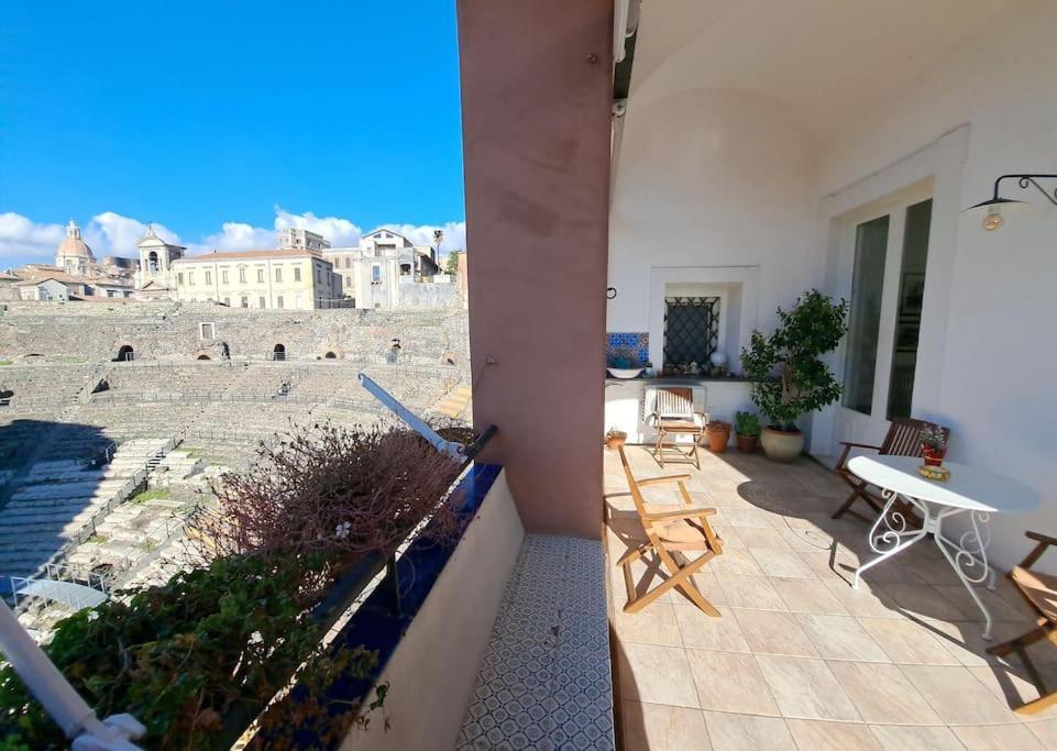 Apartmán Finestre Sul Teatro - Catania - Parking Included Pokoj fotografie